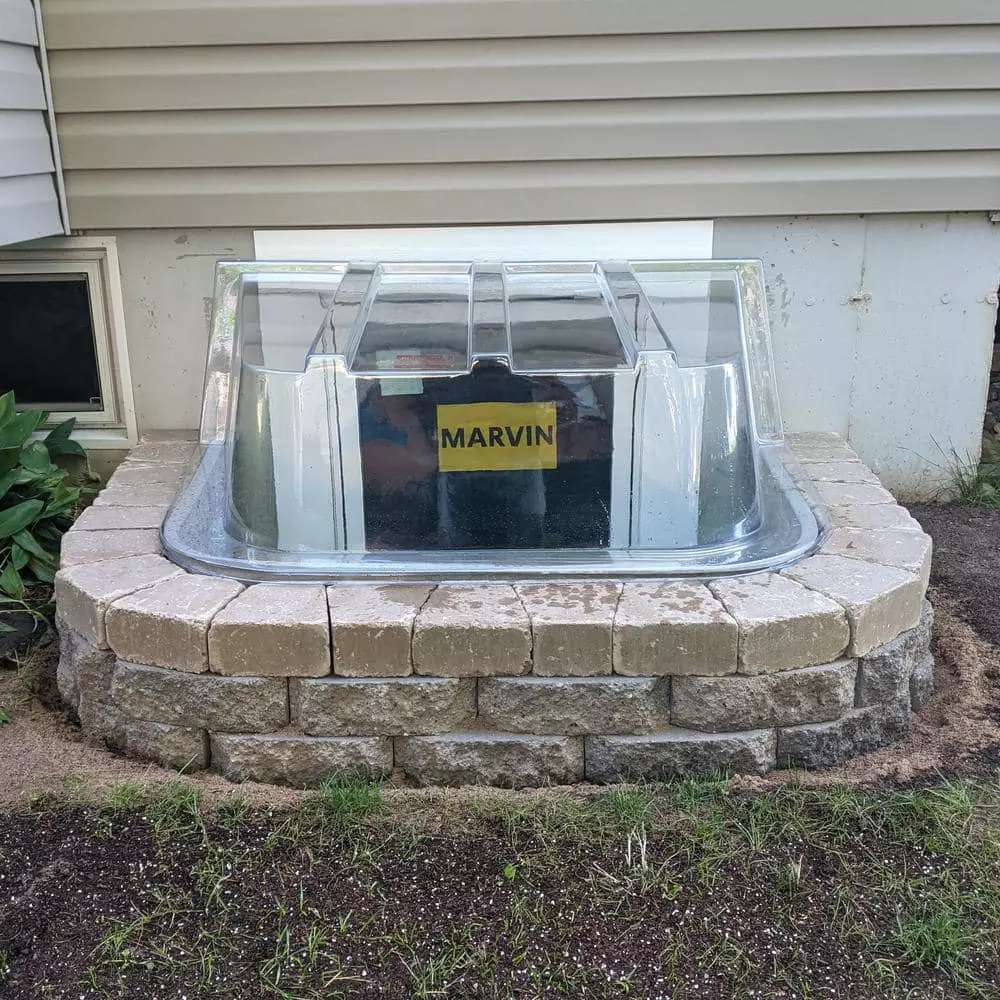 SHAPE PRODUCTS 44 in. W x 38 in. D x 16 in. H Premium Square Dome Window Well Cover - Image 7